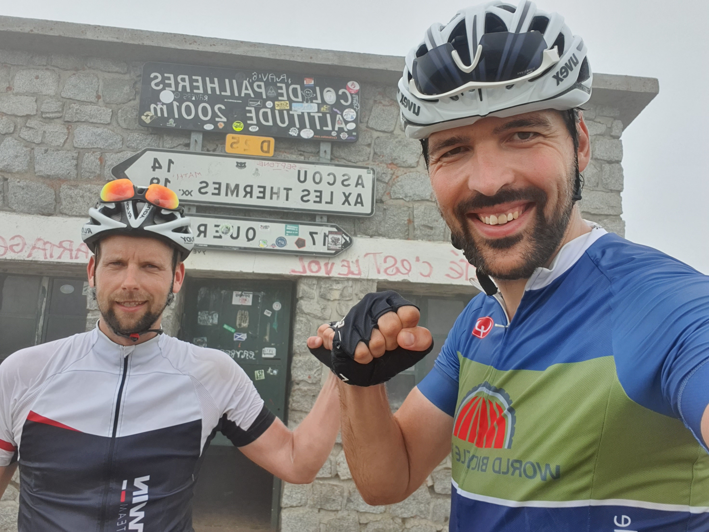 Viele Höhenmeter auf wenig Distanz wie werden wir nur die Fliegen los? Grandes Alpes